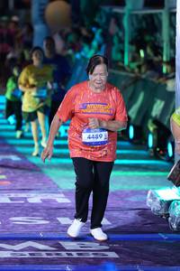 BIB: 4489
                            <button type="button" onclick="openModal(26260922)" class="btn btn-primary btn-sm float-right btn-popup" data-toggle="modal" data-target=".modal-high-quality">
                        <i class="fas fa-shopping-cart"></i> Add to Cart
                    </button>
                                            <button type="button" onclick="isThisMe(26260922, true)" class="btn btn-success btn-sm float-right btn-popup btn-isme hidden" data-toggle="tooltip" data-placement="bottom" title="นี่คือรูปของคุณใช่ไหม คลิกที่นี่เพื่อเอาเข้าอัลบั้ม">
                        <i class="fas fa-plus"></i> Add to album
                    </button>
                    <button type="button" onclick="isThisMe(26260922, false)" class="btn btn-warning btn-sm float-right btn-popup btn-isnotme hidden">
                        <i class="fas fa-ban"></i> Remove from album
                    </button>